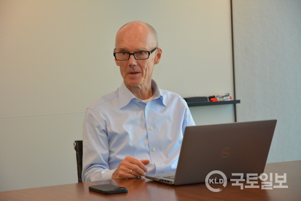 [CORIO] 코리오 제너레이션 울레 비움 닐슨 E&C 부문장_2.jpg